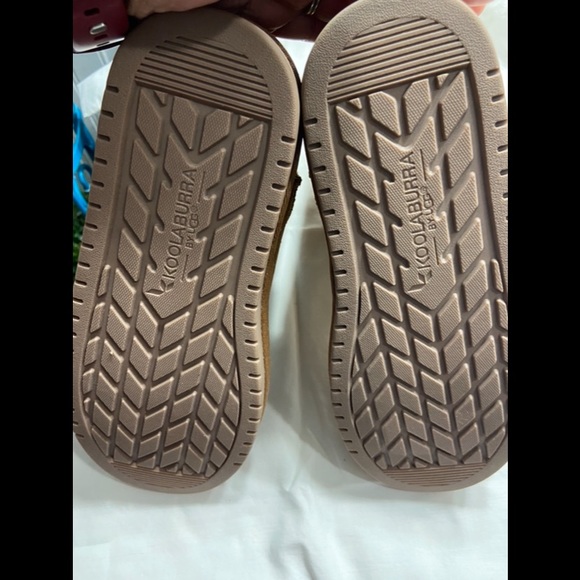 Koolaburra Boots - Picture 7 of 8